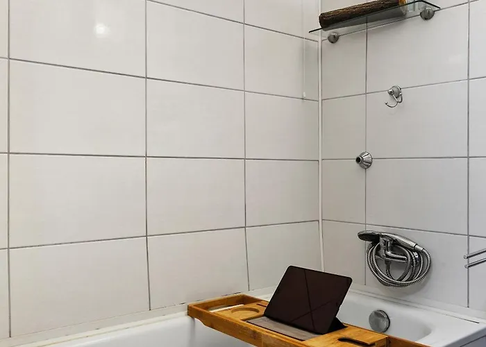 Arena Nationala, Monza, Victor Gomoiu The Cloud, Free Early Check-in Available Apartment Bukarest
