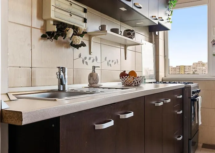 Arena Nationala, Monza, Victor Gomoiu The Cloud, Free Early Check-in Available بوخارست